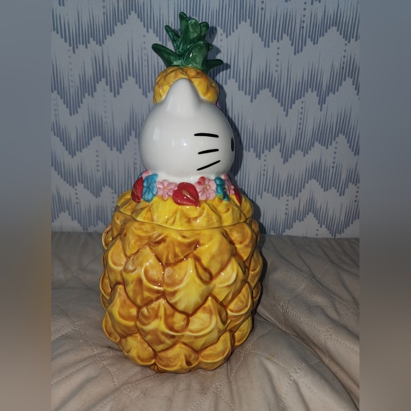 Bluesky clayworks Hello Kitty Pineapple - Picture 4 of 5